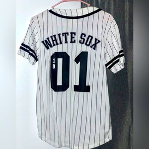 Victoria Secret PINK White Sox Tee (XS)